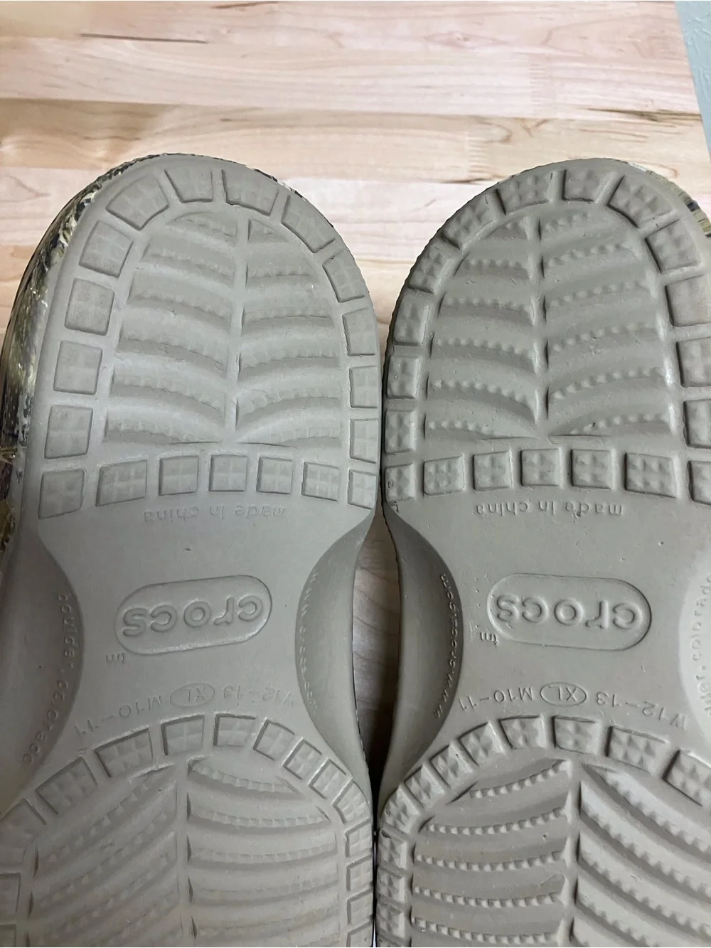 CROCS all over